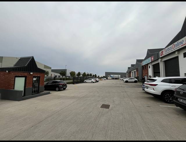 420M² WAREHOUSE TO LET IN RIVERGATE